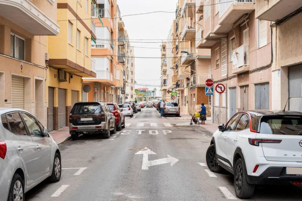 Acogedor Alojamiento A Pocos Metros De La Playa Santa Pola Esterno foto