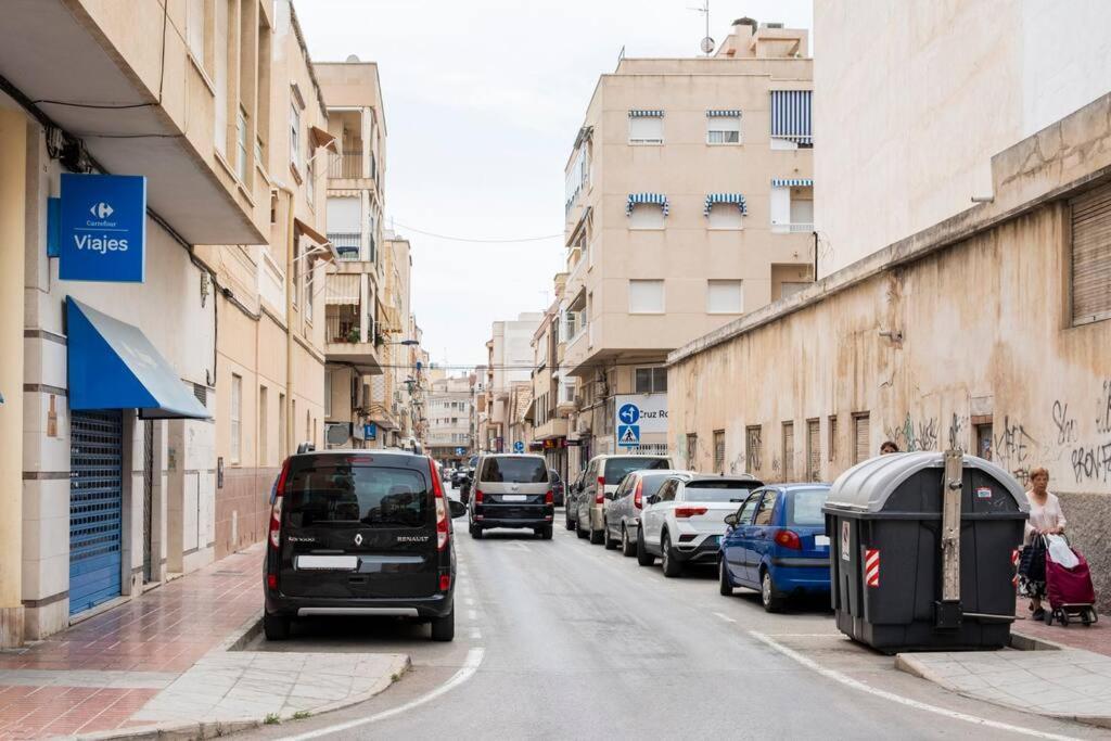 Acogedor Alojamiento A Pocos Metros De La Playa Santa Pola Esterno foto